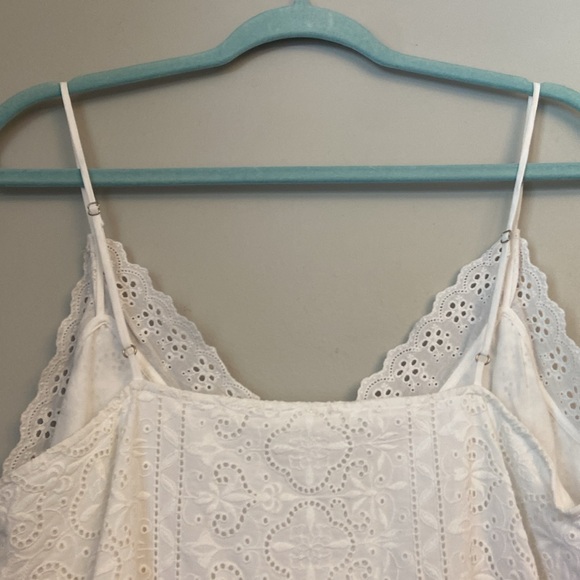 CAMI NYC White Embroidered Cami eyelet detail size large - Picture 5 of 8
